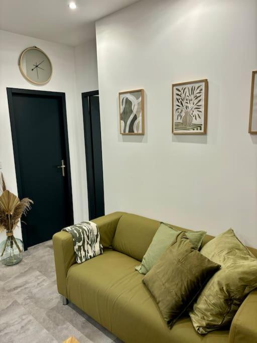 Apartament L'Olivier - Calme, Chaleureux, Proche Transports Lyon Zewnętrze zdjęcie